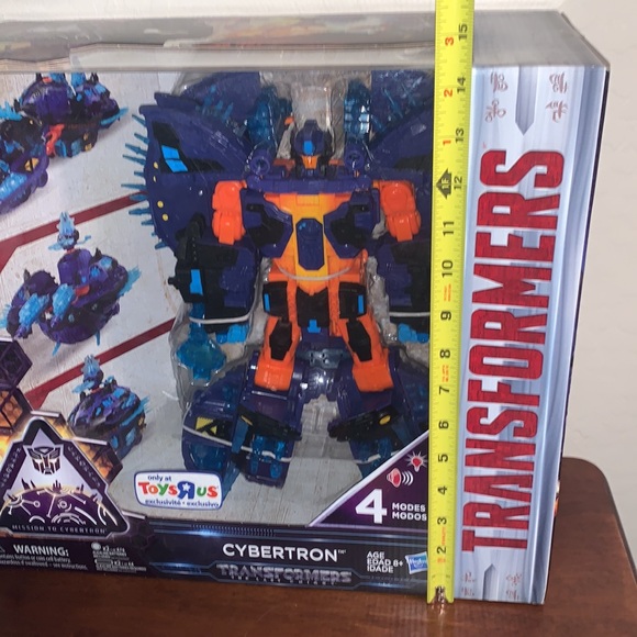 HASBRO TRANSFORMERS BRAND NEW IN SEALED BOX THE LAST KNIGHT CYBERTRON - Picture 9 of 10